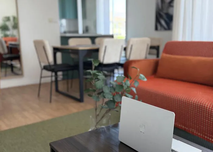 Calme & Spacieux - 6 Pers, Parking Prive, Metro 5min Direct Centre-ville, Checkin Autonome, Wifi- Ideal Sejour Pro, Touristique, Entre Amis Ou Famille Lejlighed *